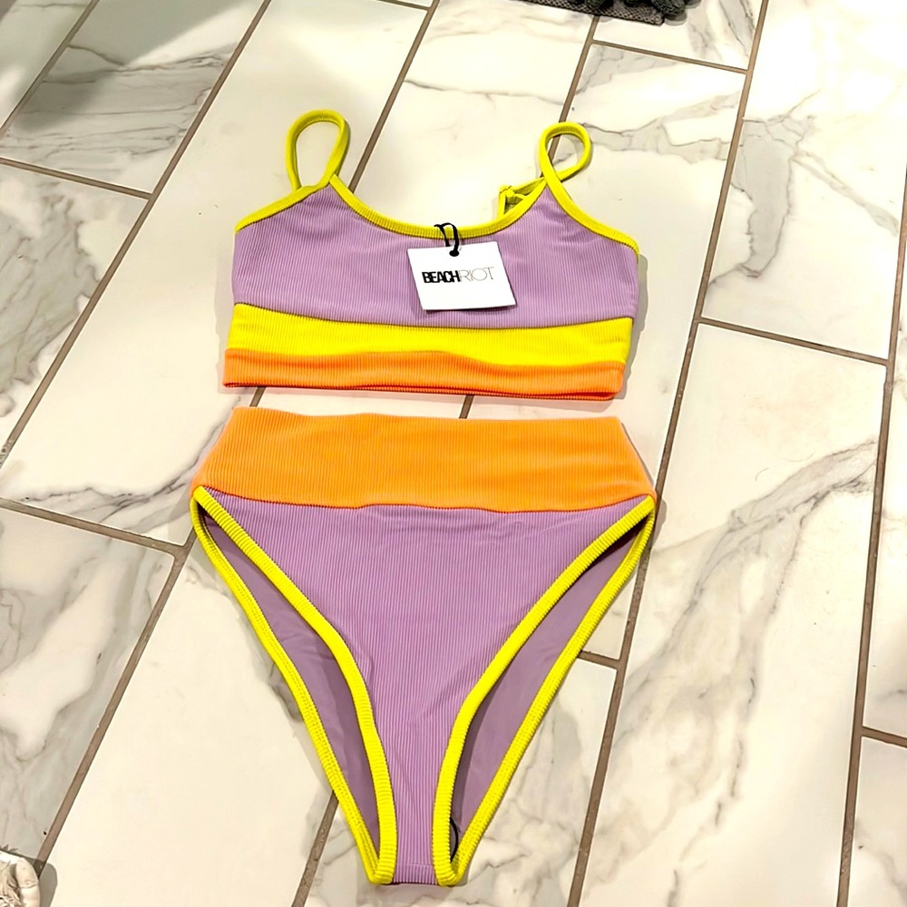 Beach Riot two piece size small NWT